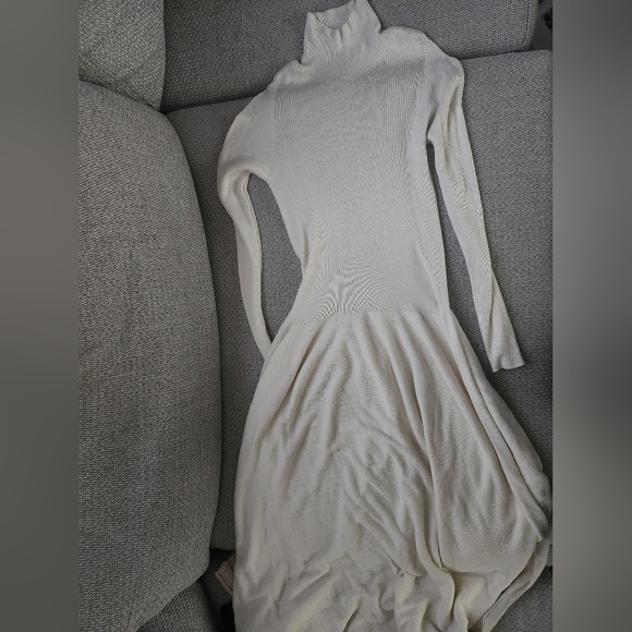 CGCL Ribbed Silk Knit Maxi Dress - Picture 10 of 10